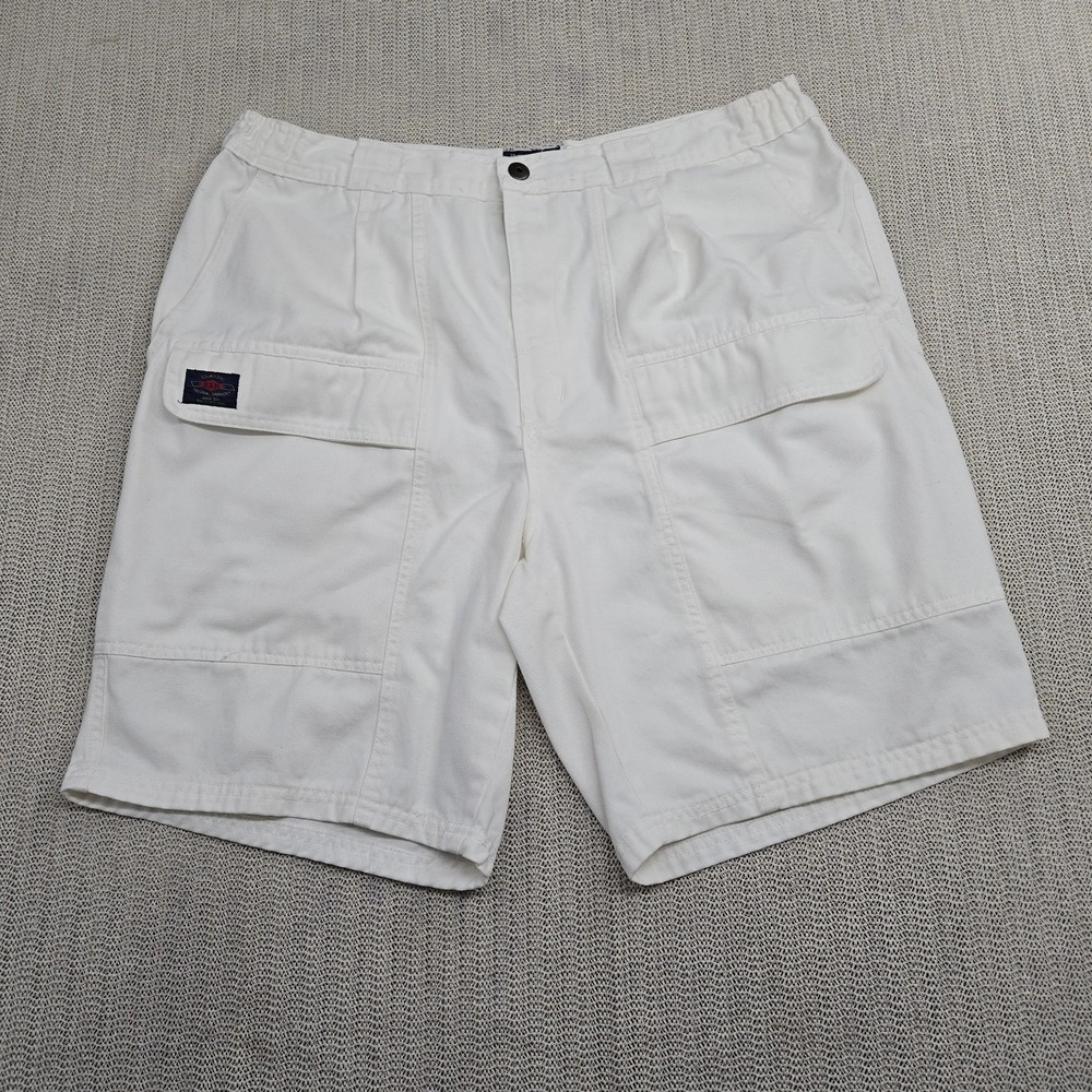 Vintage Bugle Boy Shorts Mens 38 White Cargo Pockets Utility Classic Fit 90s